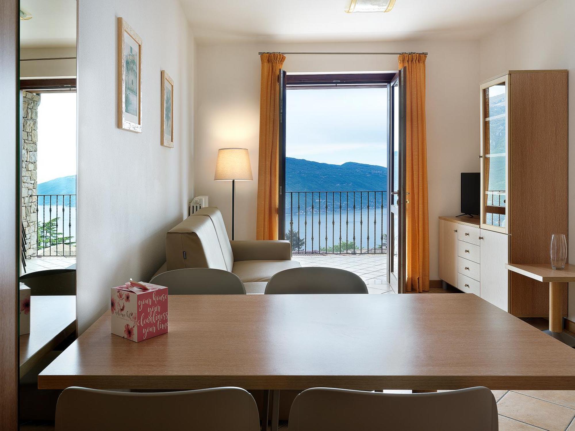 Besass, Gtsgroup Aparthotel